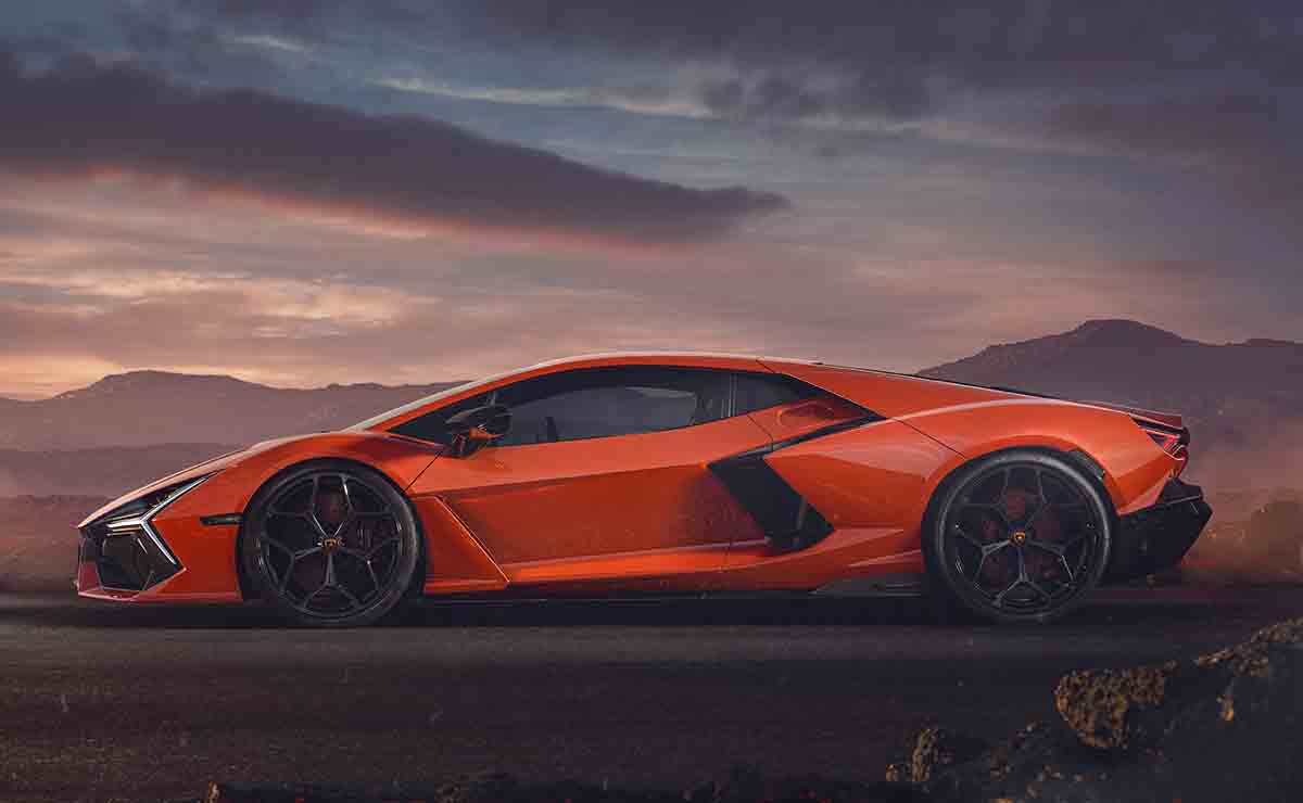 Lamborghini Revuelto hibrido