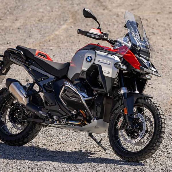 BMW R 1300 GS Adventure, innovación y poder para las aventuras extremas