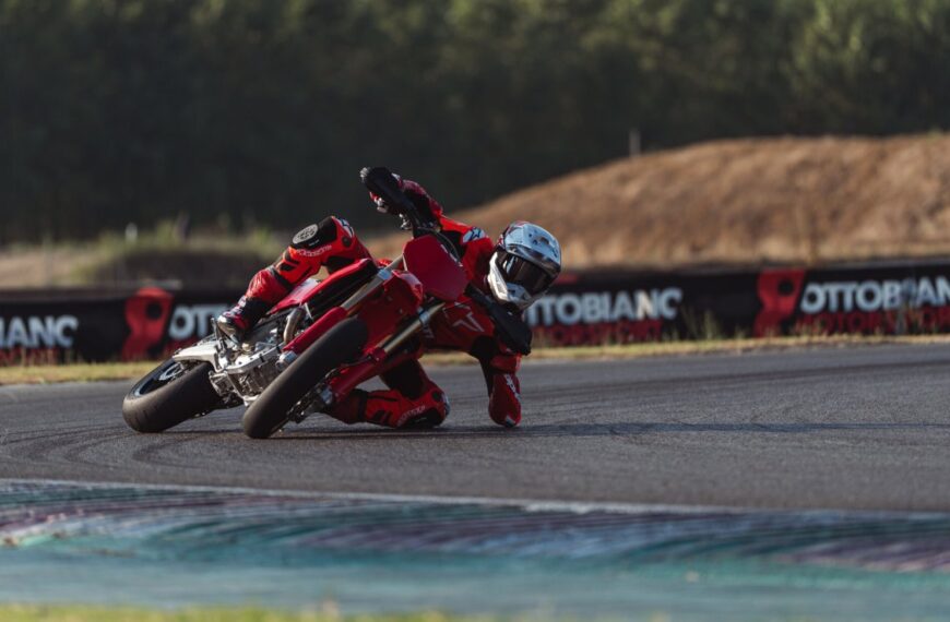 Inicio 1 Ducati Desmo450 SM: la Supermotard de serie con desmodrómica y…