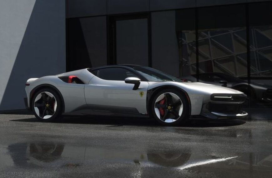 Inicio 12 Ferrari CZ26: La hypercar híbrida One‐Off de 797 CV que revoluciona el lujo y la exclusividad