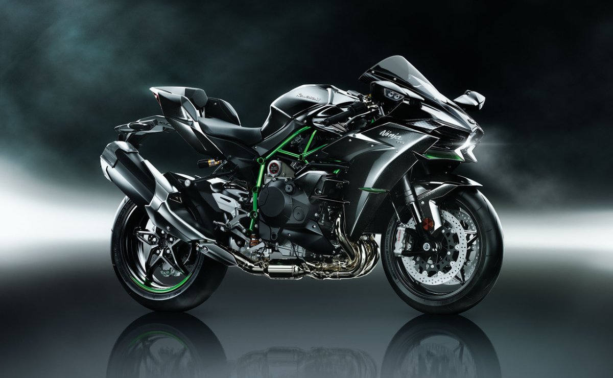 Kawasaki Ninja H2 2027 edición limitada en fibra de carbono 2 kawasaki ninja h22